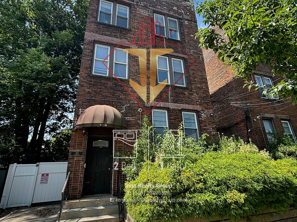 1st image of 119 Roosevelt Ave APT 3