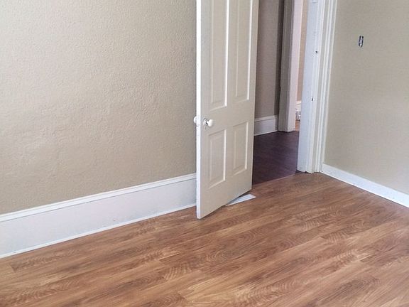5th image of 1103 5th Ave S #1103