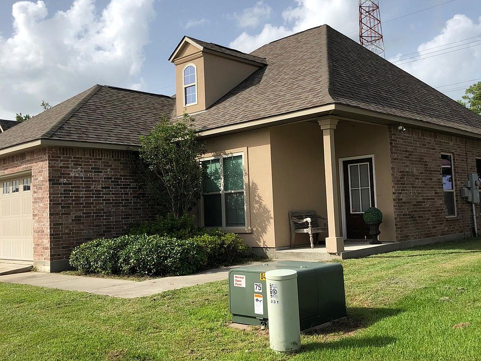 1st image of 229 Rosemary Pl