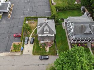 10 Gendron St, West Warwick, RI 02893