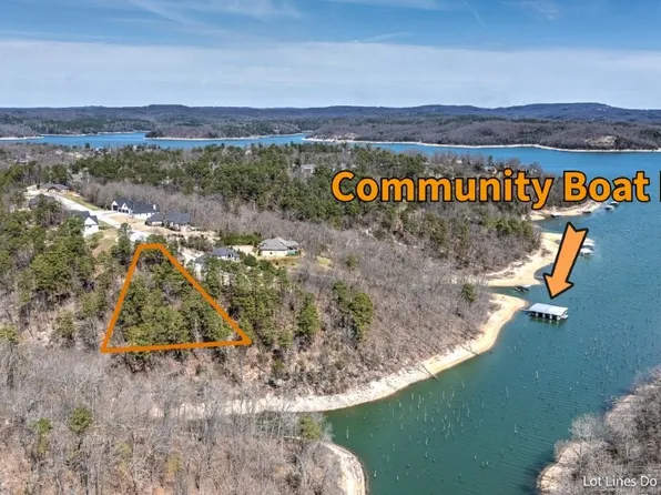 4 Edgewater Rd, Rogers, AR 72756