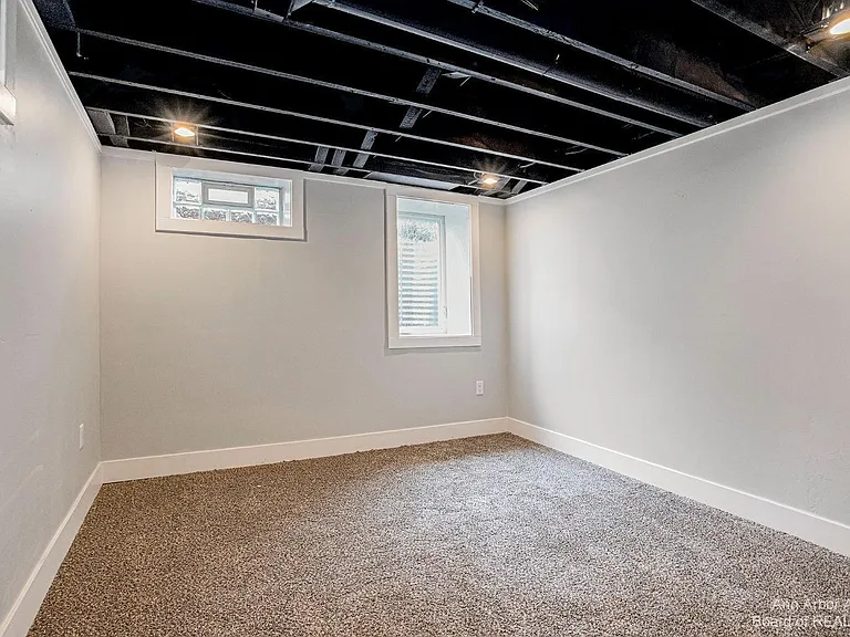1165 Pauline Blvd — Photo 7