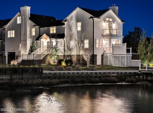 45 Washington Ave, Rumson, NJ 07760