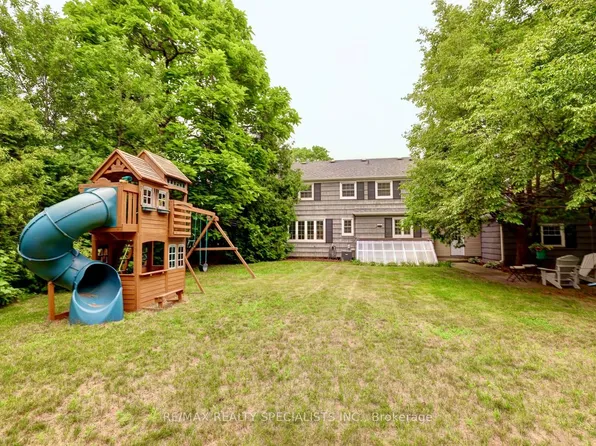 406 Christina Dr, Oakville, ON L6K 1H6