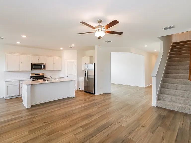 14733 San Pablo Dr — Photo 6