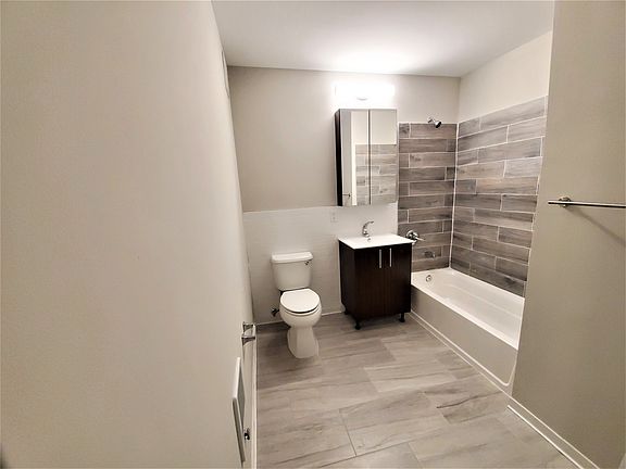 2nd image of 18 Canfield St Floor 2