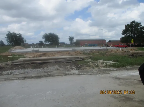 6010 Dania, Beaumont, TX 77707