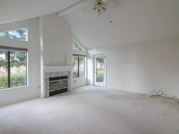 23 Sierra Lakeside Ln, Chico, CA 95928