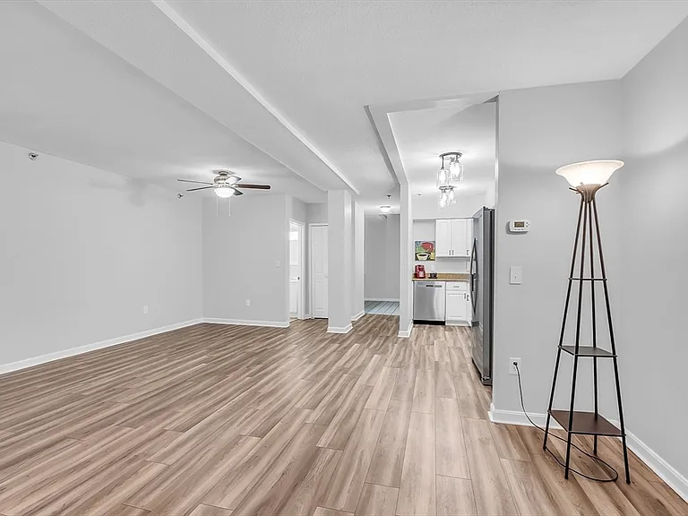 200 Market St #117 — Photo 6