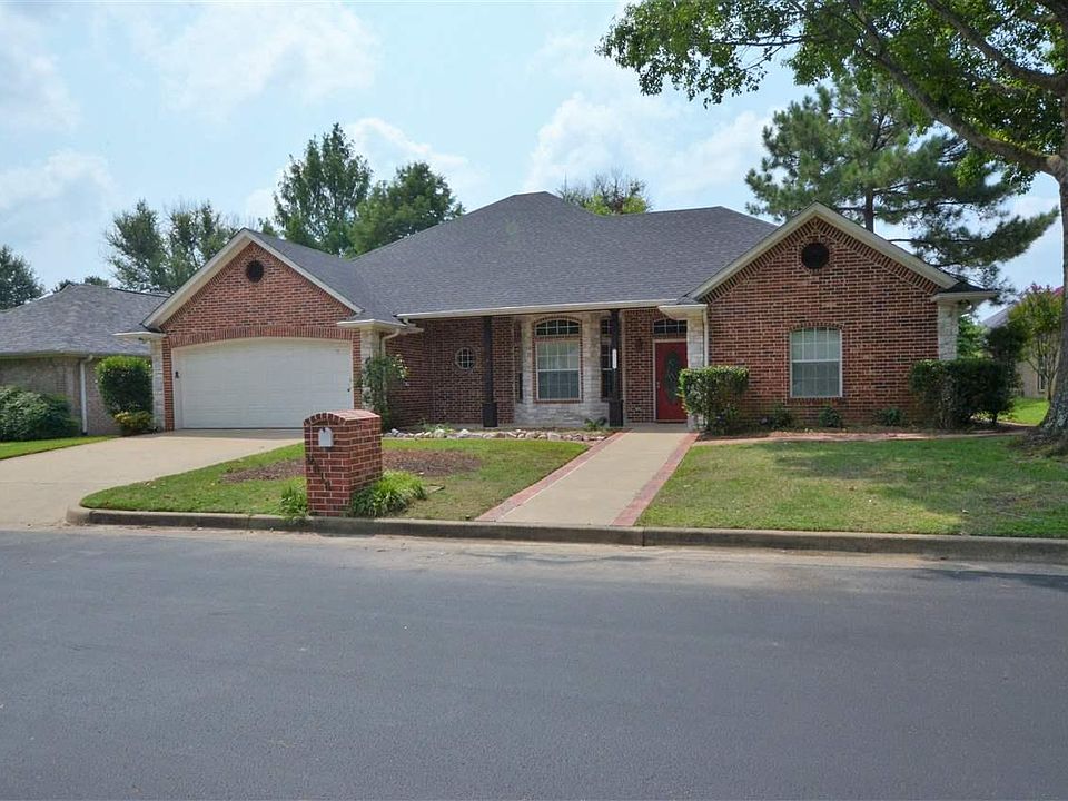 1st image of 2818 Gloucester Dr