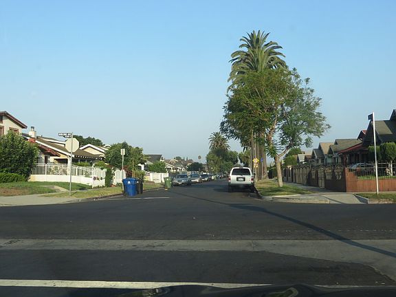 5th image of 4343 S Budlong Ave