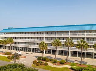 305 N Topsail Dr UNIT 15, Surf City, NC 28445