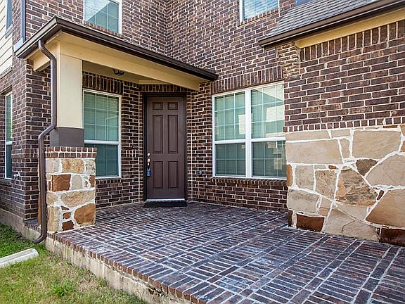 4th image of 4651 Rockton Hills Ln