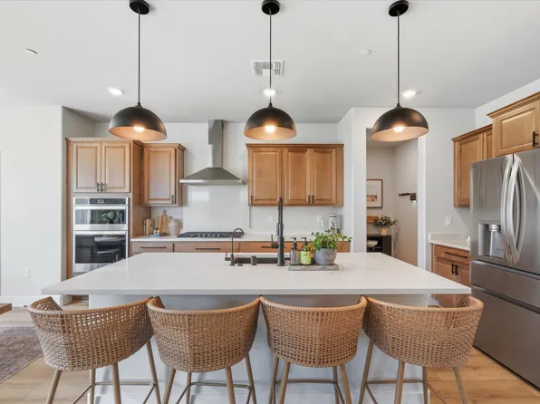 5017 Asteroid Way, Roseville, CA 95747