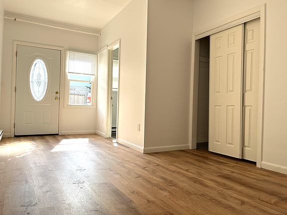 3rd image of 17 Park St #10927072