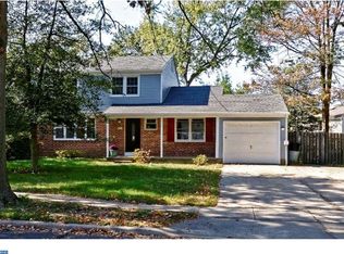 10 Caldwell Rd, Cherry Hill, NJ 08034