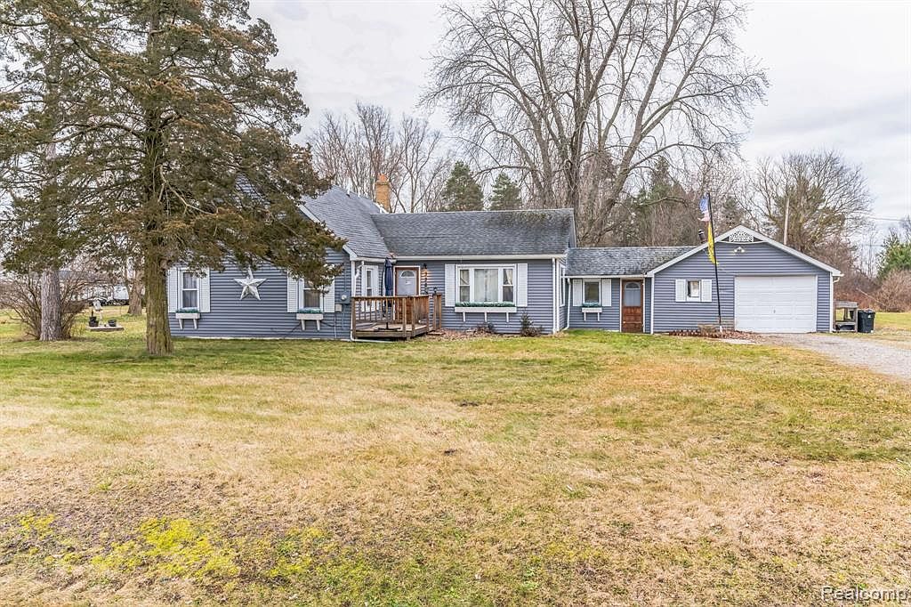 3385 W Lake Rd, Clio, MI 48420 Zillow