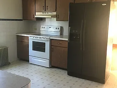 3 bed, 1300 sqft, $2,199 — Photo 4