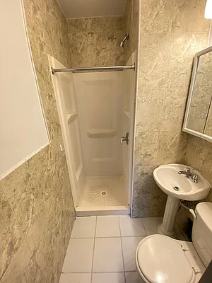 Rented by Level Group | media 24