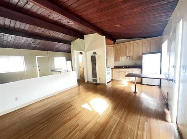 1011 Laguna St #16