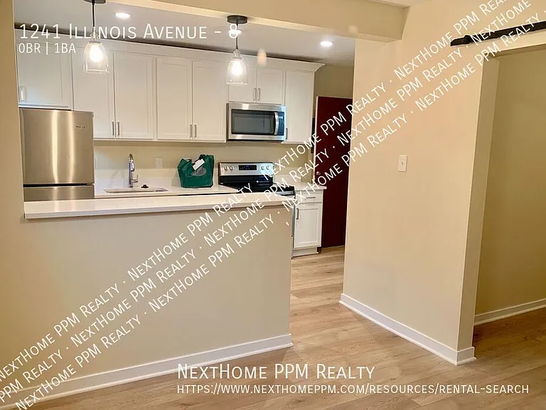 1241 Illinois Ave #8 — Photo 12