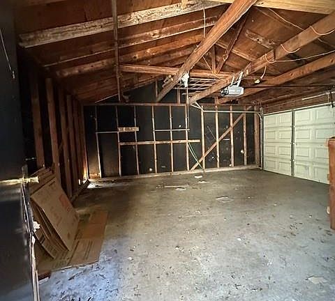 5th image of 3215 Hazy Park Dr