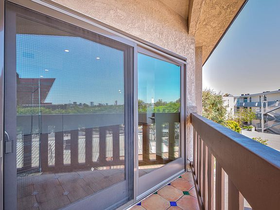 5th image of 832 Palm Ave APT 305