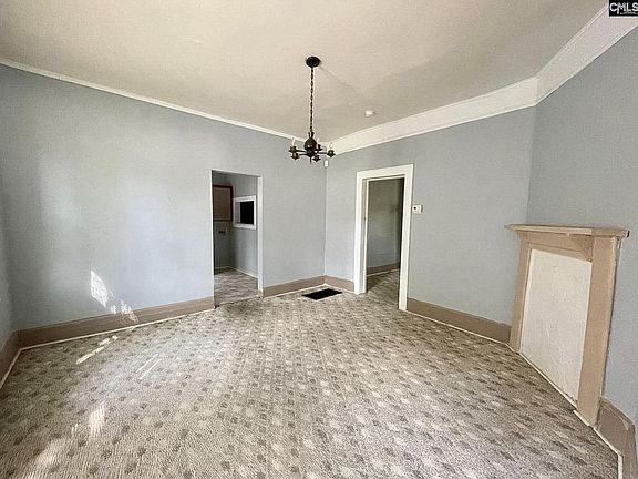 4th image of 2141 Barhamville Rd