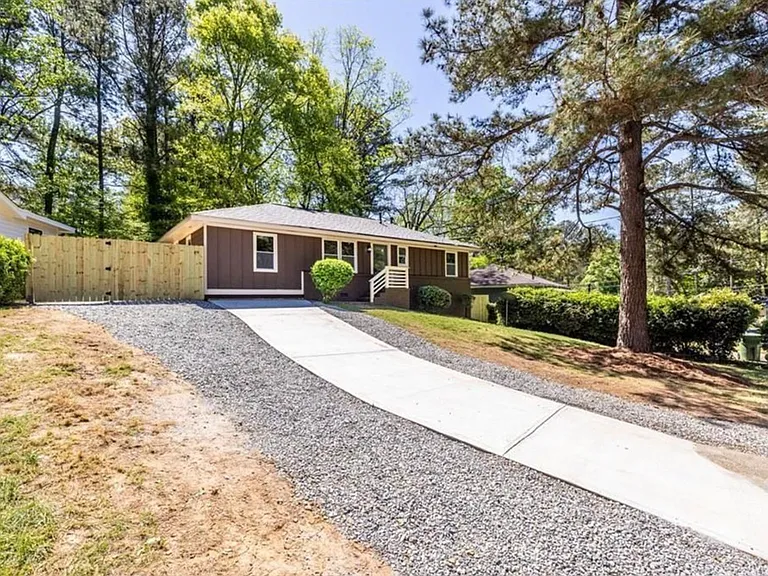 2752 Marco Dr NW — Photo 38