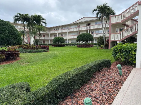310 Preston E #310-H, Boca Raton, FL 33434