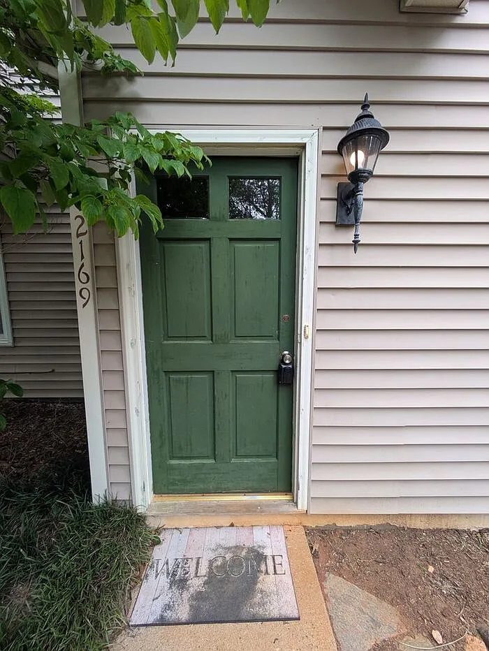 2 bed, 2.0 bath, $1,245 — Photo 2