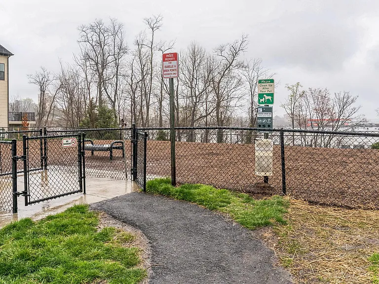 6301 Edsall Rd #521 — Photo 33