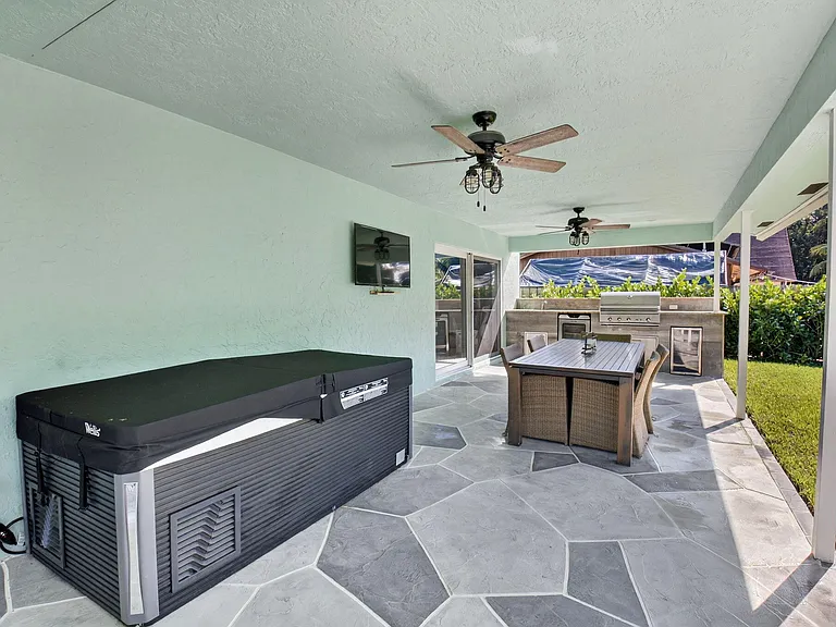 6701 Hillside Ln — Photo 63