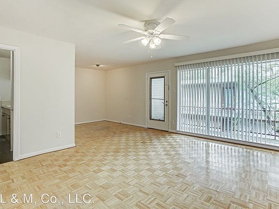 5th image of 229 Westmoreland St APT 7