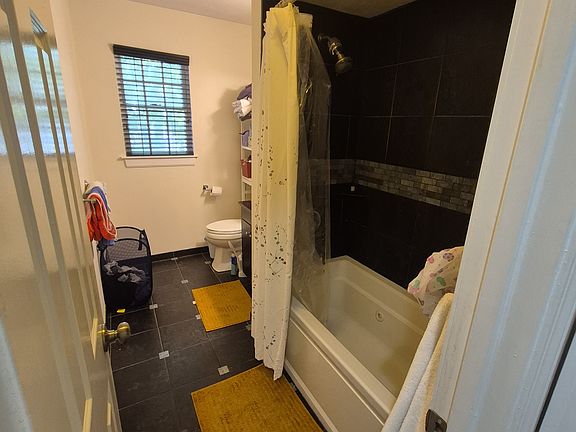 5th image of 48 Ash Ave #A