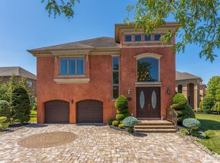 6 Donatello Ct, Monmouth Junction, NJ 08852