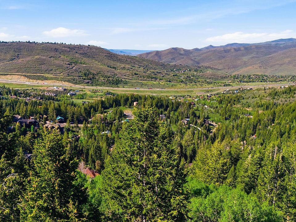 1st image of 420 Matterhorn Dr #78