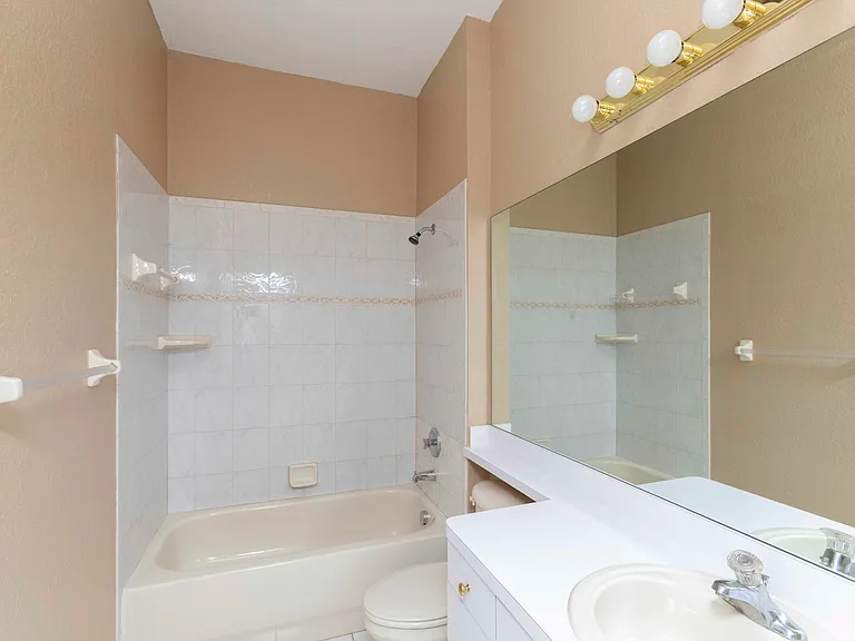 4751 Marine Pkwy #4751 — Photo 32