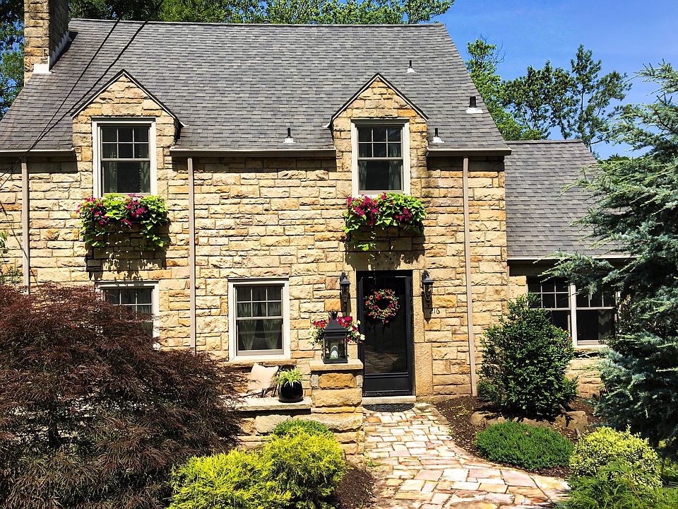 216 Woodhaven Dr.