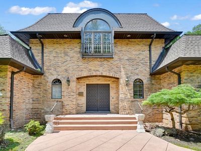 326 Ridge Rd, Cedar Grove, NJ, 07009