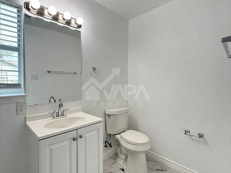 2902 Woodcliffe St — Photo 14