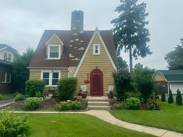 (undisclosed Address), Aurora, IL 60506