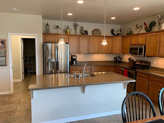 3rd image of 3641 Woods Edge Way