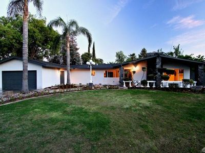 695 W Barstow Ave, Fresno, CA, 93704