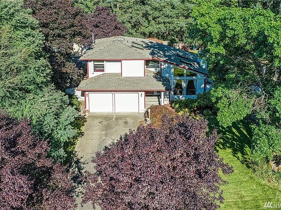 3rd image of 16205 97th Avenue Ct E