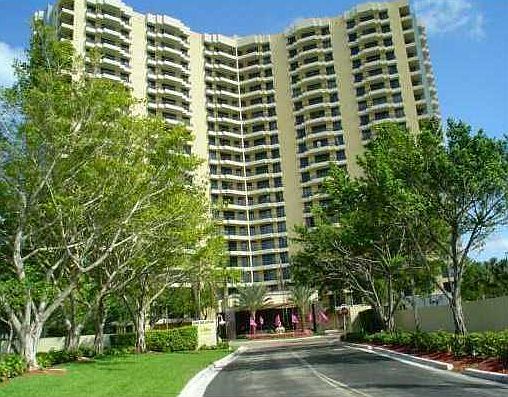 1st image of 3300 NE 191st St APT 408