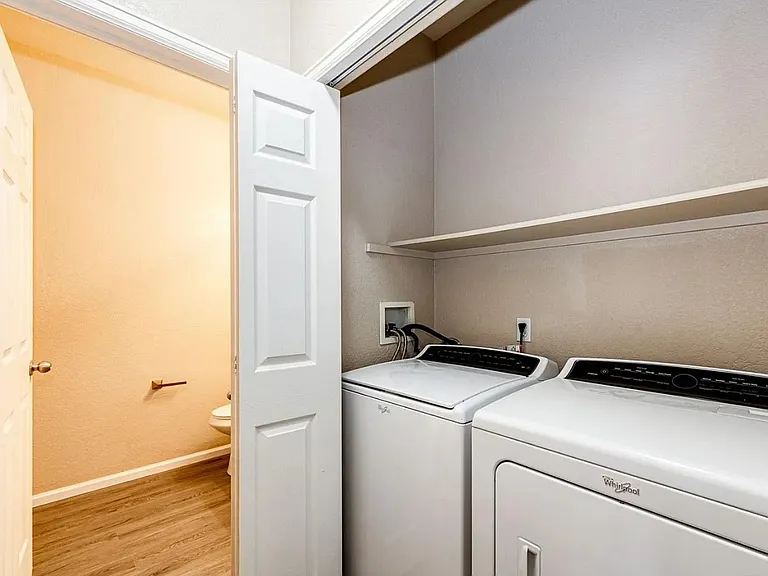 5255 Memphis St #917 — Photo 5