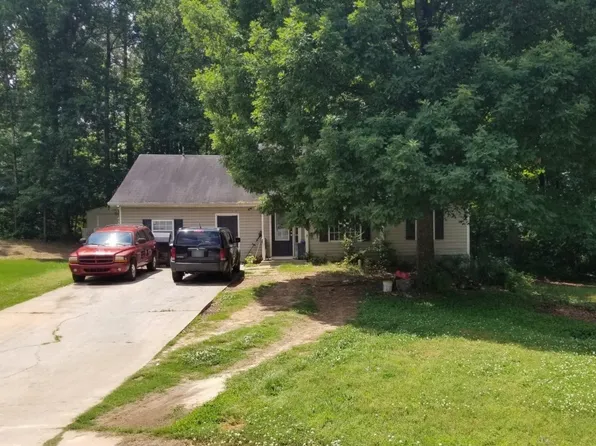648 Fieldcrest Dr, McDonough, GA 30253