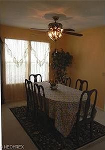 4th image of 5301 Apple Creek Dr