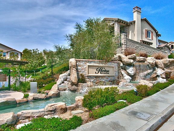 Low Hoa Dues at $340/m